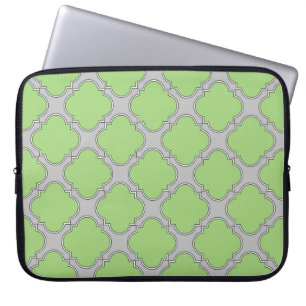 Green Quatrefoil Laptop Sleeve