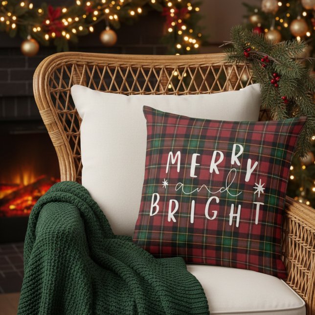 Green Red Plaid Christmas Decorative Throw Pillow (Green Red Plaid Christmas Decorative Throw Pillow)