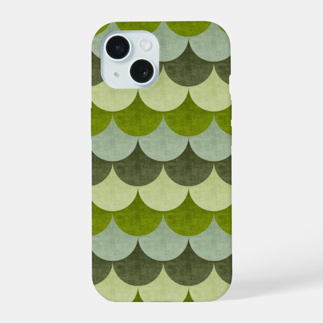 Green Scalloped Dragon Scale Pattern iPhone 15 Case (Back)