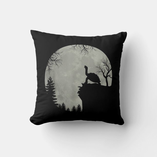 Green Sea Turtle Ocean Turtle Howling Est Moon Throw Pillow (Front)