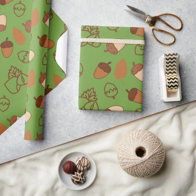 Green Seamless Wrapping Paper: Cozy Fall Hazelnut Paper (Crafts)