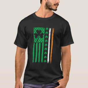Green Shamrock Flag St Patricks Day Vintage T-Shirt