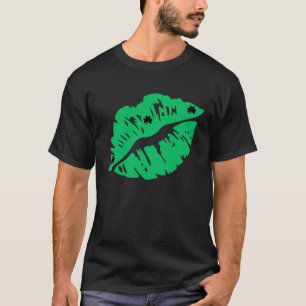Green Shamrock Lips Kiss St Patricks Day Irish Wom T-Shirt
