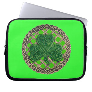 Green Shamrock On Celtic Knots Laptop Sleeve