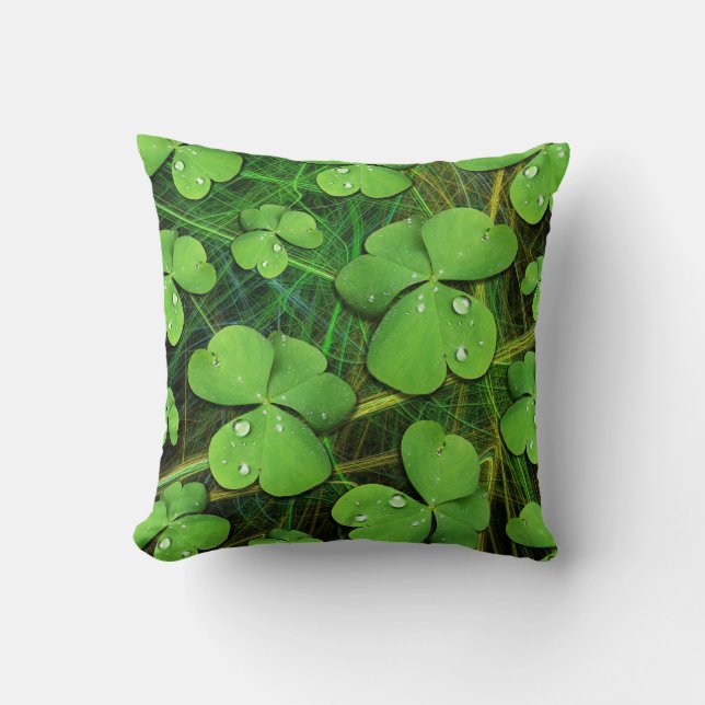 Green Shamrock St Patrick's Day pillow (Front)