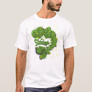 Green Shamrocks   sparkling hearts Shainte T-Shirt