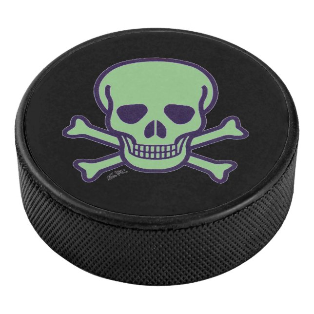 Green Skull black hockey puck (3/4)