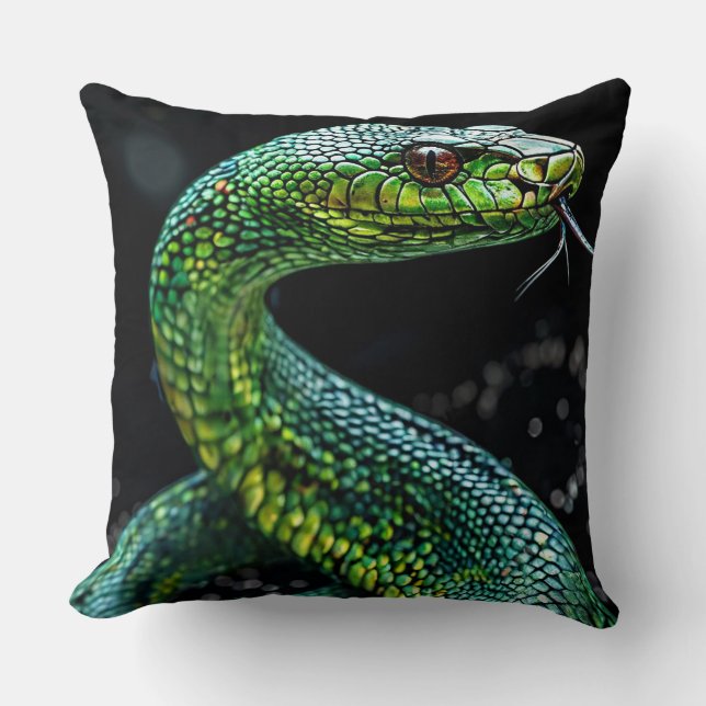 Green snake throw pillow (Front)