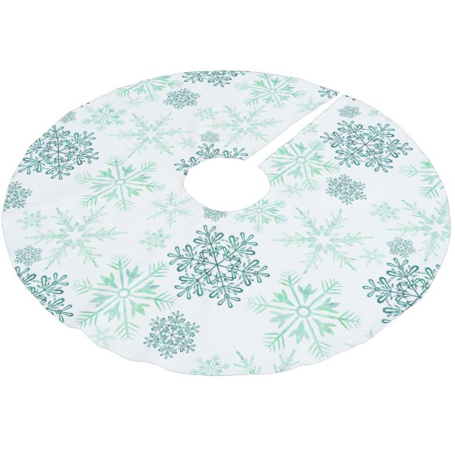 Green Snowflake Pattern Brushed Polyester Tree Skirt (Angled)