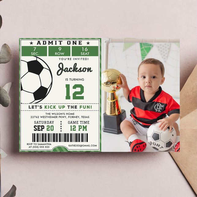 Green Soccer Anniversaire Photo Invitation (Créateur téléchargé)