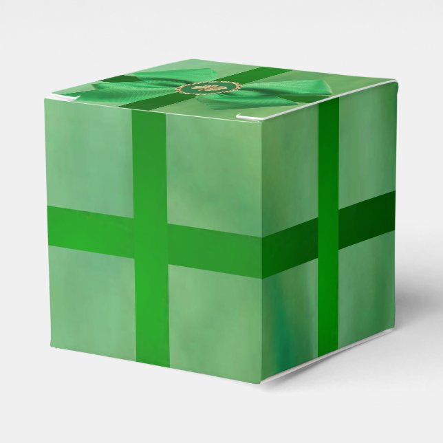 Green Stained Glass Favor Box (Front Side)