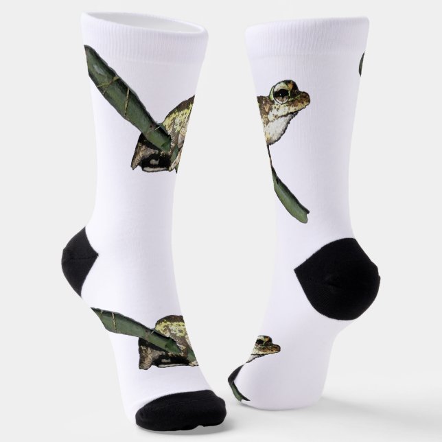 Green Tree Frog Painted, Crew Socks (Angled)