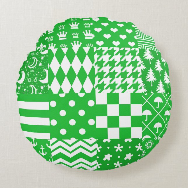 Green White Mixed Patterns Patchwork Design  Round Pillow (Front)