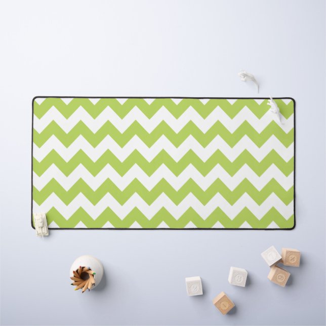 Green Zigzag, Green Chevron, Geometric Pattern Desk Mat (Kids Table)