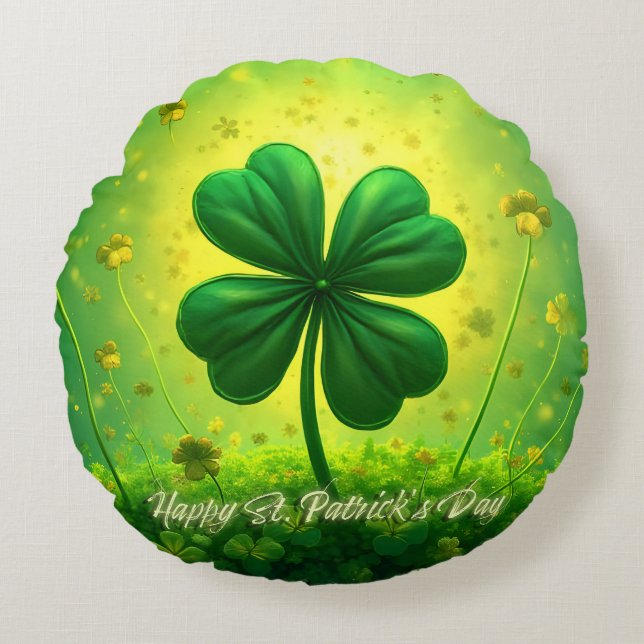 Greetings for St. Patrick's Day Round Pillow (Front)