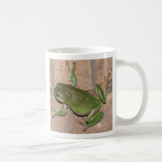 GRENOUILLE sur la tasse de mur