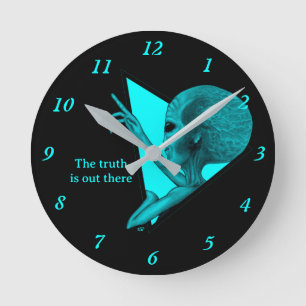 Grey Alien, the truth is out there Round Clock