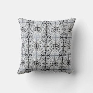Grey Black White Curly Abstract Repeat Pattern  Throw Pillow