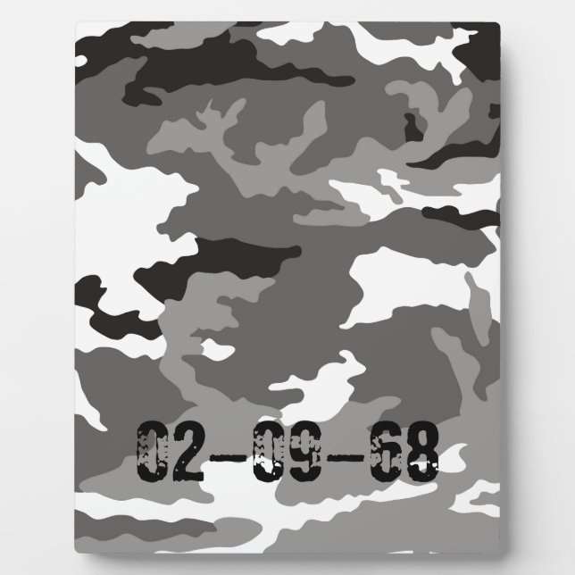 Grey camouflage pattern plaque (Front)
