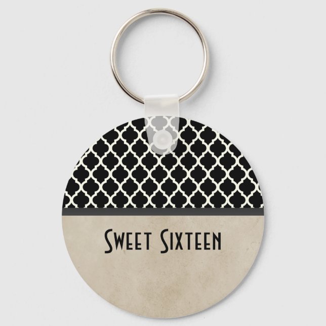 Grey Chic Quatrefoil Sweet 16 Keychain (Front)