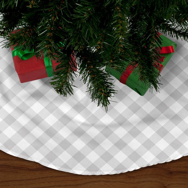 Grey Gingham Brushed Polyester Tree Skirt (Creator Uploaded)