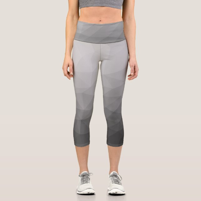 Grey Gradient Geometric Mesh Pattern Capri Leggings (Front)