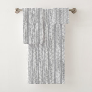Grey Hand Drawn Chevron Pattern Bath Towel Set