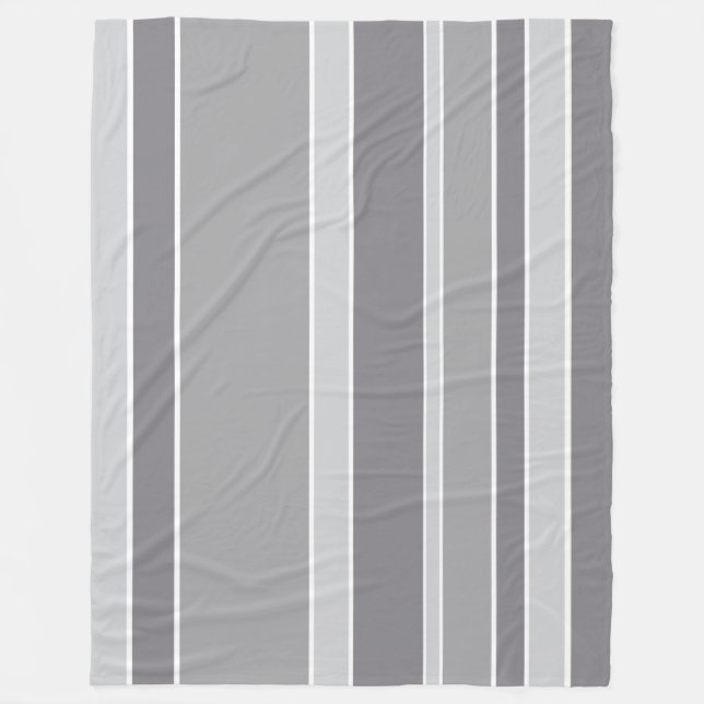 Grey stripes fleece blanket (Front)