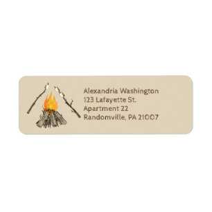 Grillage de l'adresse de retour de feu de camp de