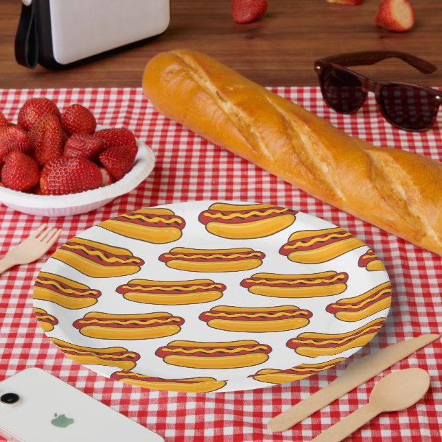 Grilled Hot Dog Pattern Paper Plate (Picnic)