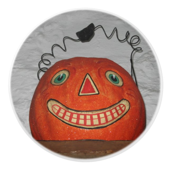 Grinning Pumpkin Ceramic Knob (Front)