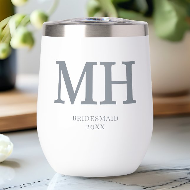 Gris Moderne Monogramme Bachelorée Fête d'honneur (Gray Modern Monogram Bachelorette Party Bridesmaid Thermal Wine Tumbler)