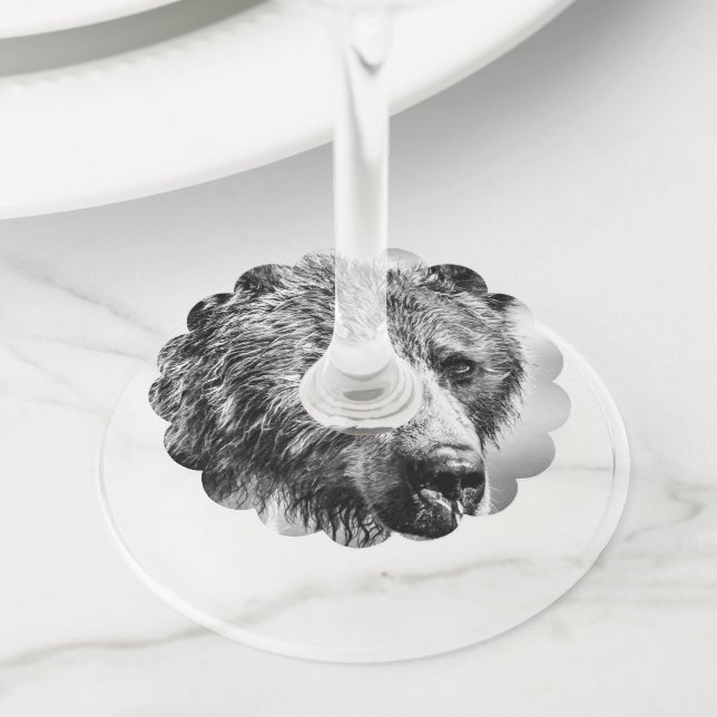 Grizzly bear portrait wine glass tag (Close Up)