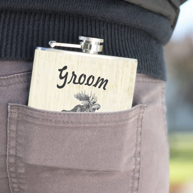 Groom Flask Vintage Moose (In Situ)