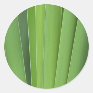 groomingreen classic round sticker