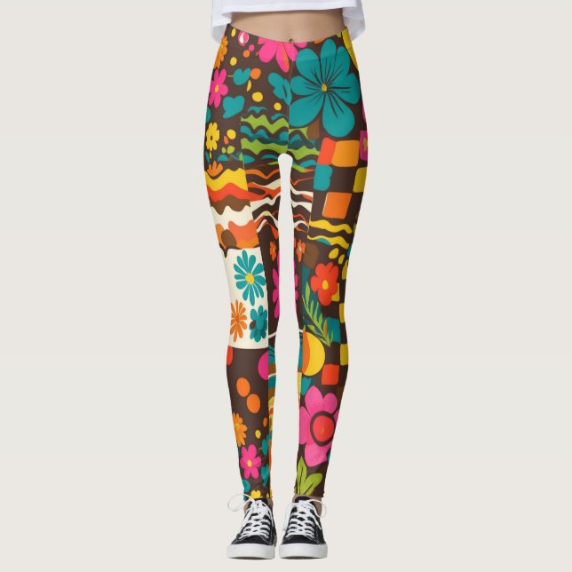 Groove Waves 70s Psychedelic Line Pattern Leggings (Front)