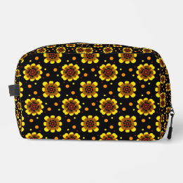Groovy 70s Daisy Flower Power Pattern Dopp Kit