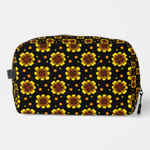 Groovy 70s Daisy Flower Power Pattern Dopp Kit