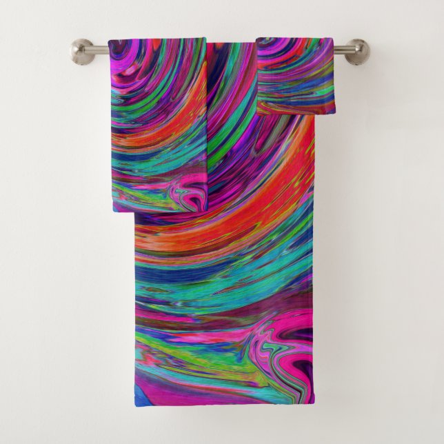 Groovy Abstract Retro Magenta Dark Rainbow Swirl Bath Towel Set (Insitu)