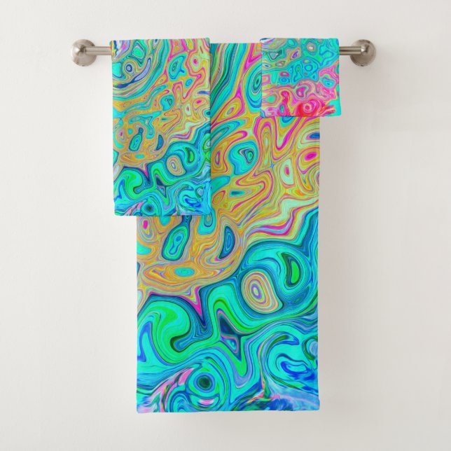 Groovy Abstract Retro Rainbow Liquid Swirl Bath Towel Set (Insitu)