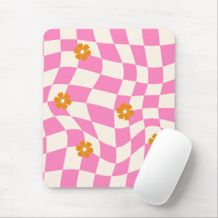 Groovy Daisy Floral Heart Chequerboard, Y2K 90s Mouse Pad