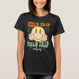 Groovy Field Day 2023  Field Day Vibes Teacher Boy T-Shirt