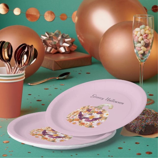 Groovy Floral Pumpkin Halloween Paper Plate (Multi)