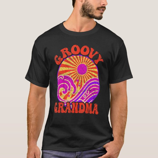 Groovy Grandma 70s Aesthetic Nostalgia 1970's Retr T-Shirt (Front)
