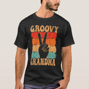 Groovy Grandma 70s Aesthetic Nostalgia 1970's Retr T-Shirt