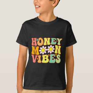 Groovy Honeymoon Vibe Bride Bridal Shower Honeymoo T-Shirt