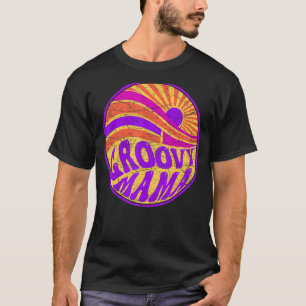 Groovy Mama 70s Aesthetic Nostalgia 1970's Retro M T-Shirt