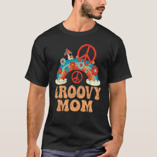 Groovy Mom 70s Aesthetic Nostalgia 1970's Retro Mo T-Shirt