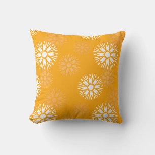 Groovy Orange Daisy Flower Retro Floral Pattern Throw Pillow