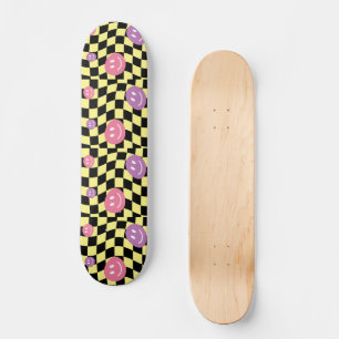 Groovy psychedelic Retro Smiley Chequerboard, Skateboard